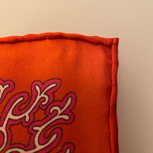 Vintage Red Mandala Scarf - Picture 4 of 6